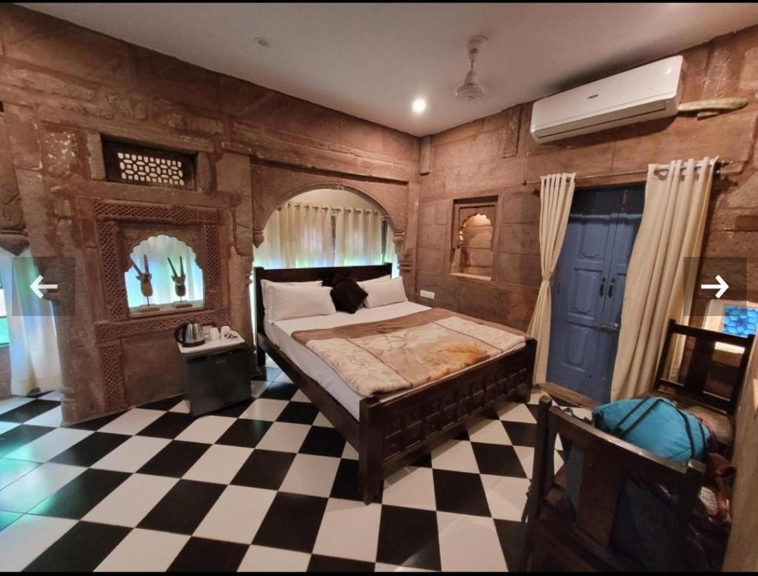 The Kutumb Villa - A Heritage Home Stay Джодхпур Экстерьер фото